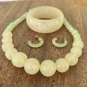 Spring green Splendette heavy carve set